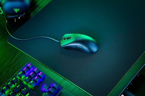 Razer DeathAdder V3 Ultra-lightweight Ergonomic Wired Esports Mouse