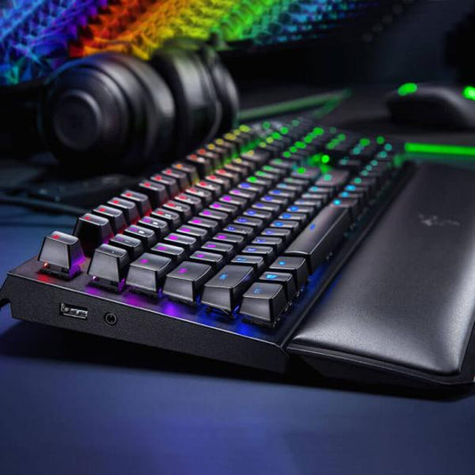 Razer Blackwidow Elite Mechanical Gaming Keyboard Green Switches (Black)